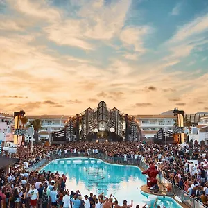 Otel Ushuaia Ibiza - Adults Only - Club Entrance Included